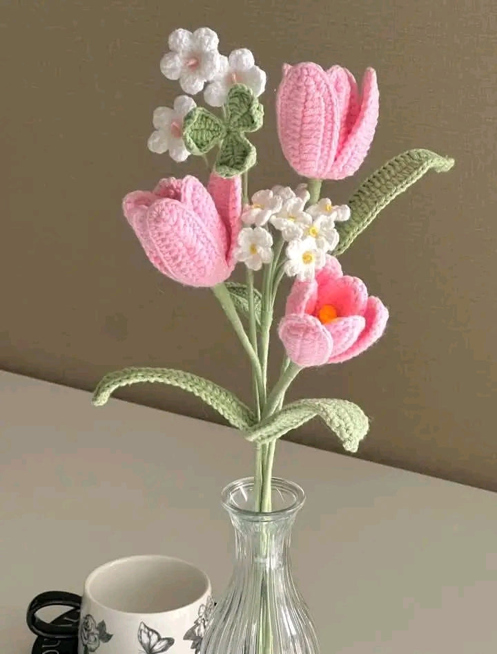 Handmade Crochet Tulip Flower Bouquet – Everlasting Floral Arrangement